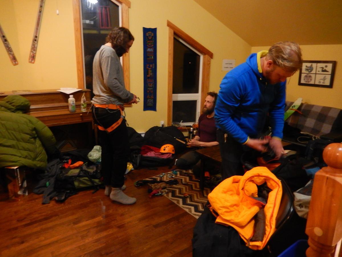 Wanderer'S Inn Backpackers Hostel Haines Junction Extérieur photo